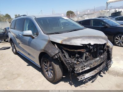 5TDKRKEC2MS****** 2021 Toyota Sienna Hybrid