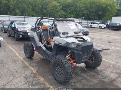 3NSVDE92XJF****** 2018 Polaris RZR