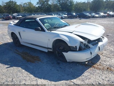 1FAFP4441YF****** 2000 Ford Mustang