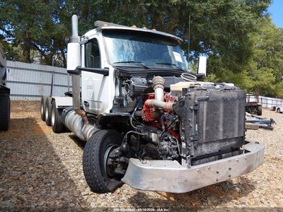 1XPCP4EX7RD****** 2024 Peterbilt 567