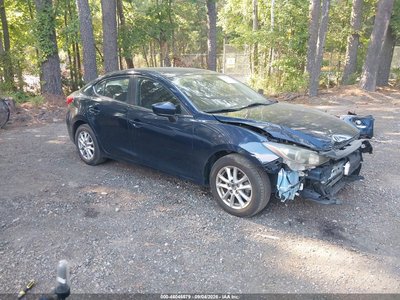 JM1BM1W72G1****** 2016 Mazda 3
