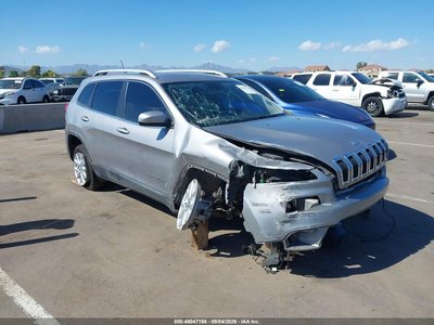1C4PJLCBXHD****** 2017 Jeep Cherokee