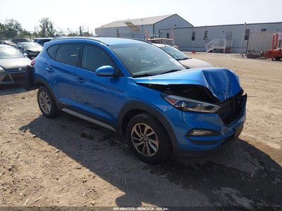 KM8J3CA43JU****** 2018 Hyundai Tucson