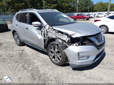 KNMAT2MT6HP****** 2017 Nissan Rogue