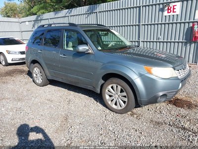 JF2SHADC6BH****** 2011 Subaru Forester