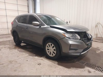 KNMAT2MV1HP****** 2017 Nissan Rogue