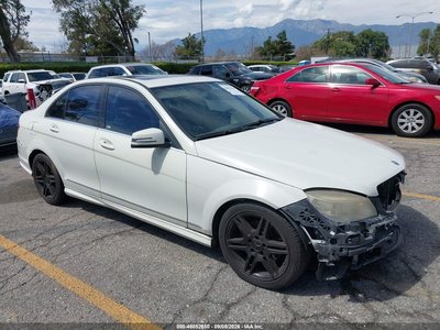 WDDGF5EB0BR****** 2011 Mercedes-Benz C-Class