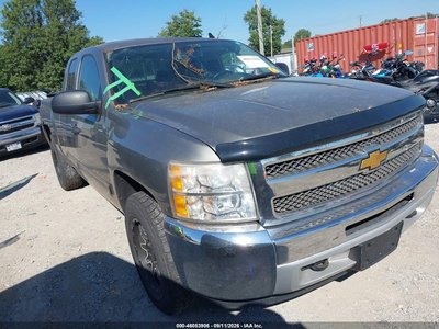 1GCRKSE72DZ****** 2013 Chevrolet Silverado 1500
