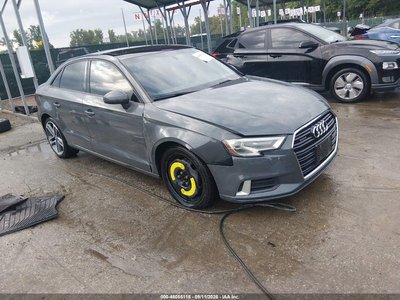 WAUB8GFFXH1****** 2017 Audi A3