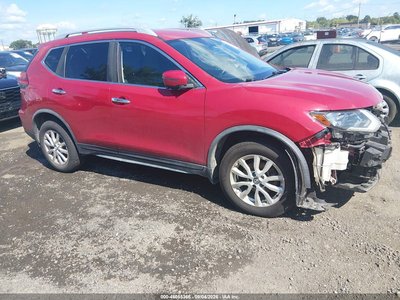 JN8AT2MV6HW****** 2017 Nissan Rogue