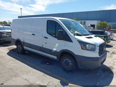 1FTNE1ZM6FK****** 2015 Ford Transit 150