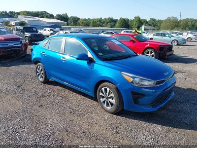 3KPA24AD7NE****** 2022 Kia Rio
