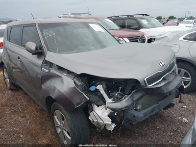 KNDJN2A29G7****** 2016 Kia Soul