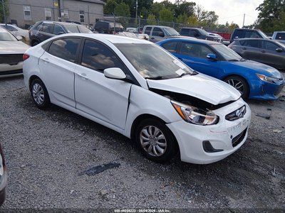 KMHCT4AE3FU****** 2015 Hyundai Accent