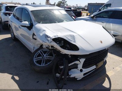 WP1AA2A50KL****** 2019 Porsche Macan
