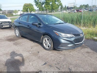 1G1BE5SM5J7****** 2018 Chevrolet Cruze