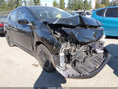 1N4CZ1CV0SC****** 2025 Nissan Leaf