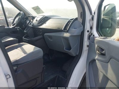 1FTYR2CM6KK****** 2019 Ford Transit-250