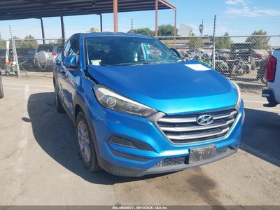KM8J23A44GU****** 2016 Hyundai Tucson