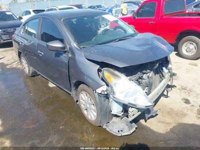 3N1CN7AP8GL****** 2016 Nissan Versa