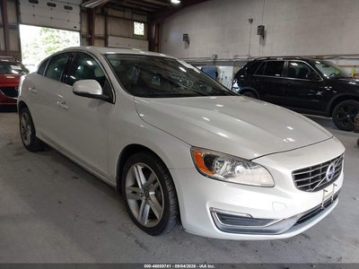 YV1612TK4F2****** 2015 Volvo S60