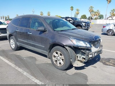 1GNKVFKD5HJ****** 2017 Chevrolet Traverse