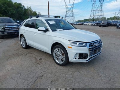 WA1BNAFY5K2****** 2019 Audi Q5