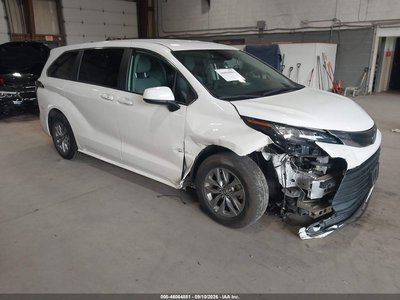 5TDKRKEC3NS****** 2022 Toyota Sienna