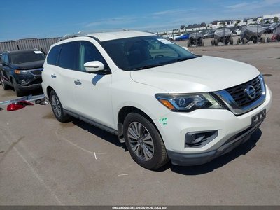 2017 Nissan Pathfinder