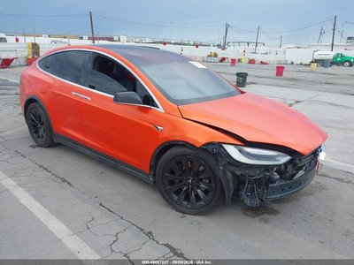 5YJXCDE22GF****** 2016 Tesla Model X
