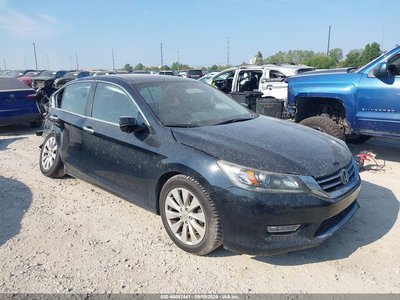 1HGCR2F83DA****** 2013 Honda Accord