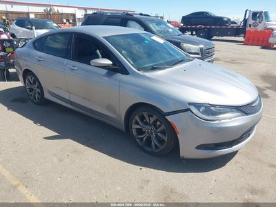 1C3CCCBG1FN****** 2015 Chrysler 200