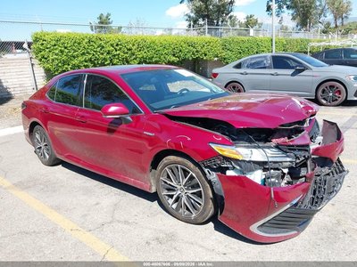 4T1F31AK2MU****** 2021 Toyota Camry Hybrid
