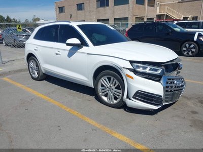 WA1BNAFY4K2****** 2019 Audi Q5