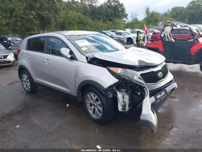 KNDPBCAC7G7****** 2016 Kia Sportage