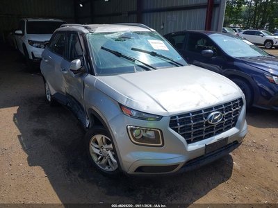 KMHRC8A3XLU****** 2020 Hyundai Venue