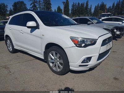 JA4AR4AUXCZ****** 2012 Mitsubishi Outlander
