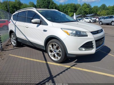 1FMCU9J93DU****** 2013 Ford Escape