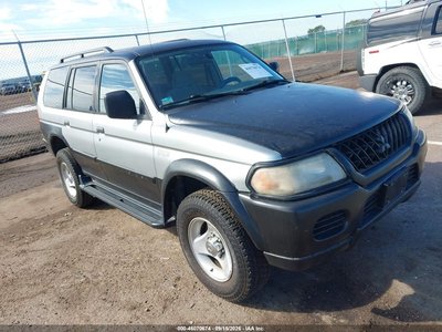 JA4MT21HX1P****** 2001 Mitsubishi Montero
