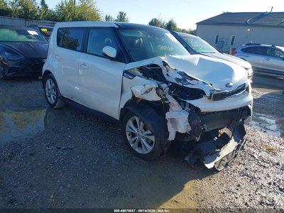 KNDJX3A50G7****** 2016 Kia Soul