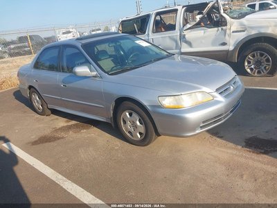 1HGCG16572A****** 2002 Honda Accord
