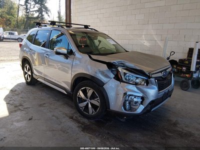 JF2SKAXC1LH****** 2020 Subaru Forester
