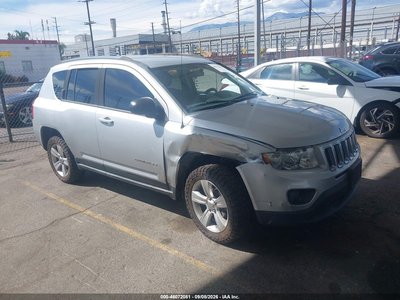 1C4NJDBB1CD****** 2012 Jeep Compass