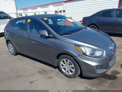 KMHCT5AE2EU****** 2014 Hyundai Accent