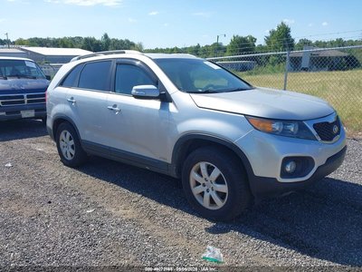 5XYKTDA65DG****** 2013 Kia Sorento