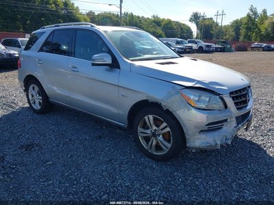 4JGDA5HB4CA****** 2012 Mercedes-Benz M-Class