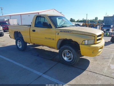 1B7HF16Z4XS****** 1999 Dodge Ram 1500