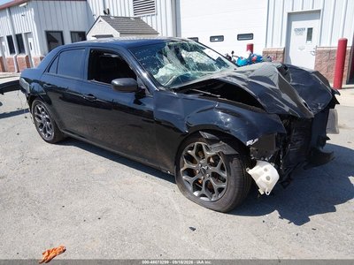 2C3CCAGG0JH****** 2018 Chrysler 300