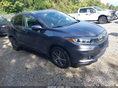 3CZRU6H51NM****** 2022 Honda HR-V