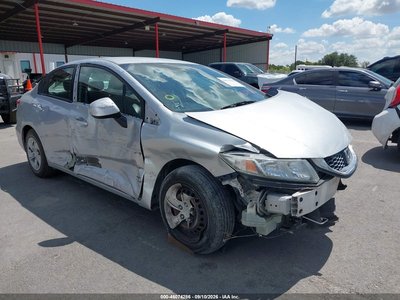 2HGFB2F57DH****** 2013 Honda Civic